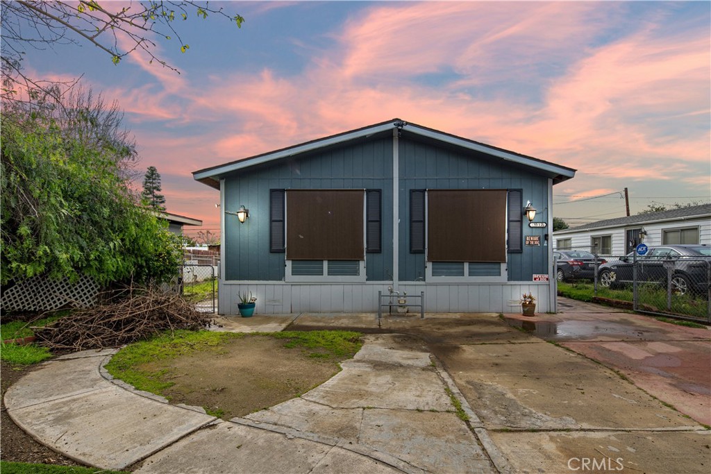5512 Tamarack Street Property Photo