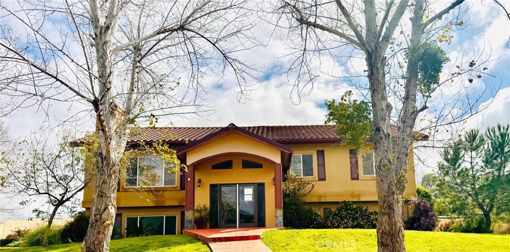 16545 Wardlaw Drive Property Photo