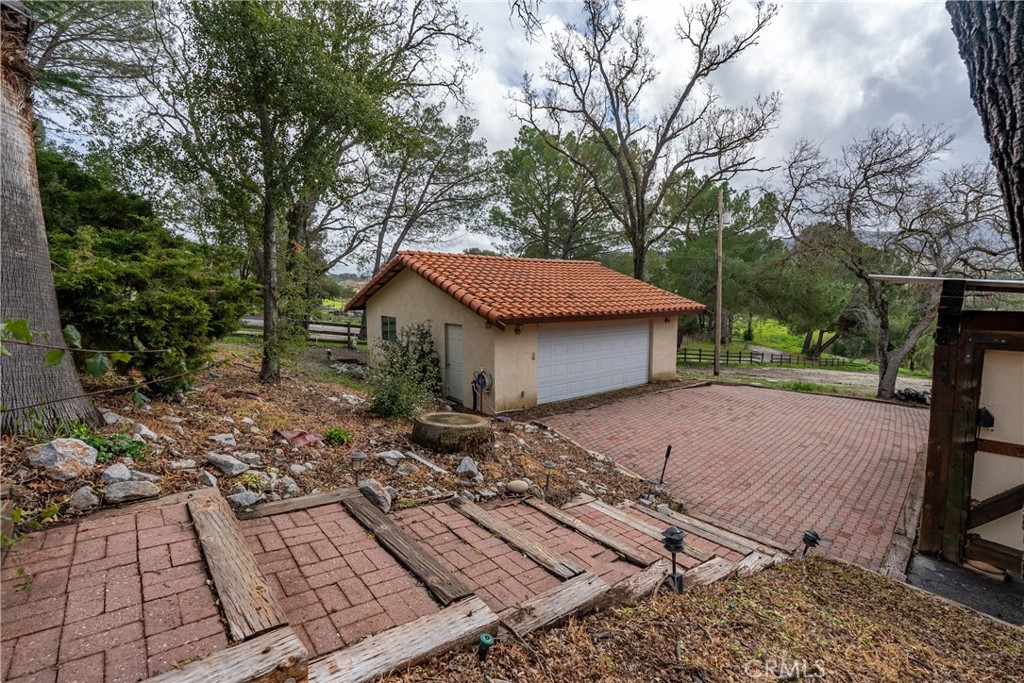 13155 San Antonio Road Property Photo 6