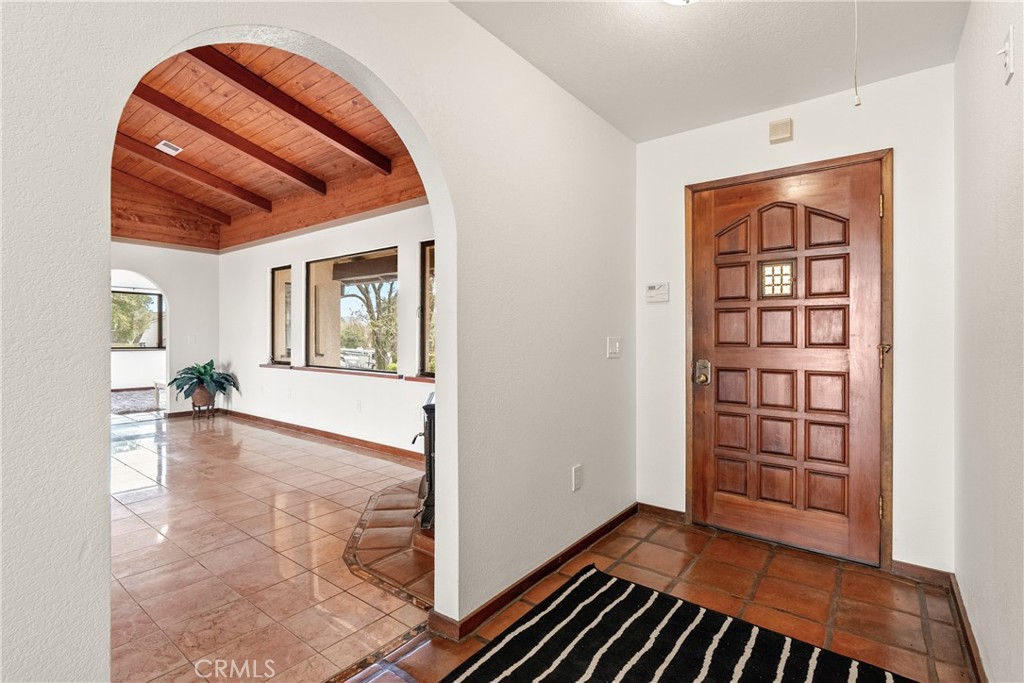 13155 San Antonio Road Property Photo 10