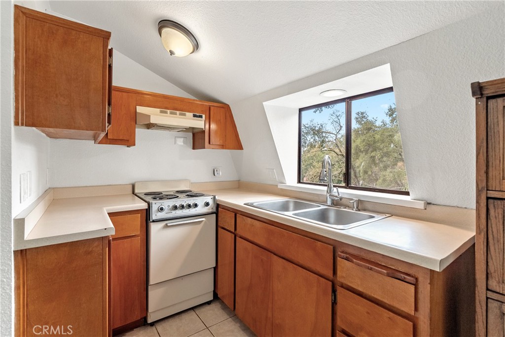 13155 San Antonio Road Property Photo 41