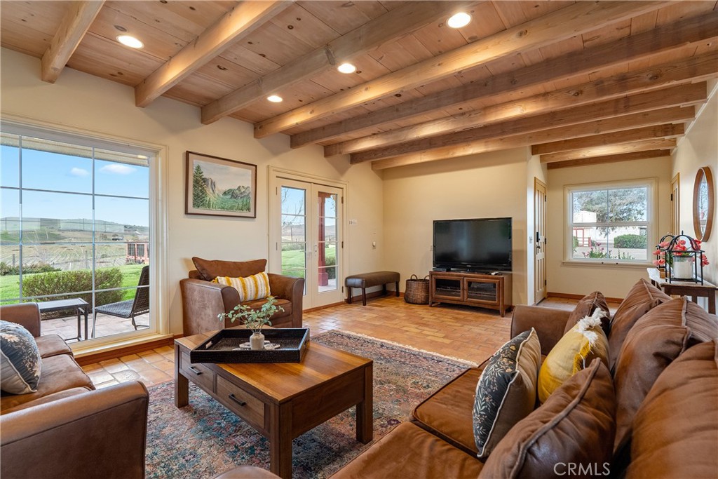 3000 Pleasant Road Property Photo 12