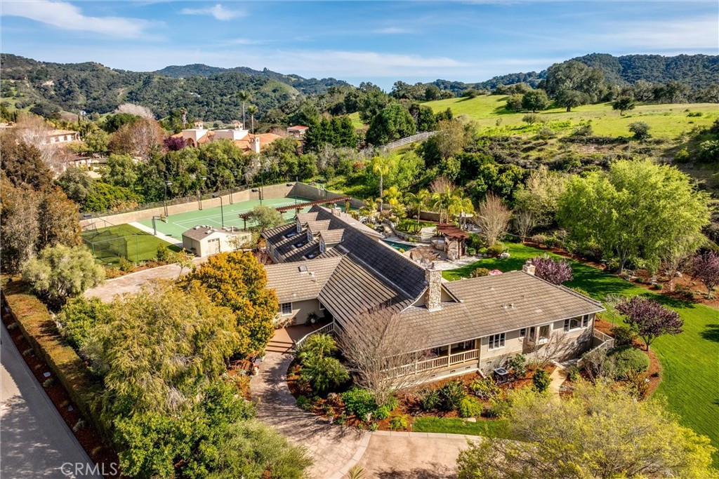 6775 Avila Valley Drive Property Photo
