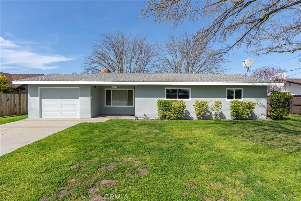1720 Creston Road Property Photo