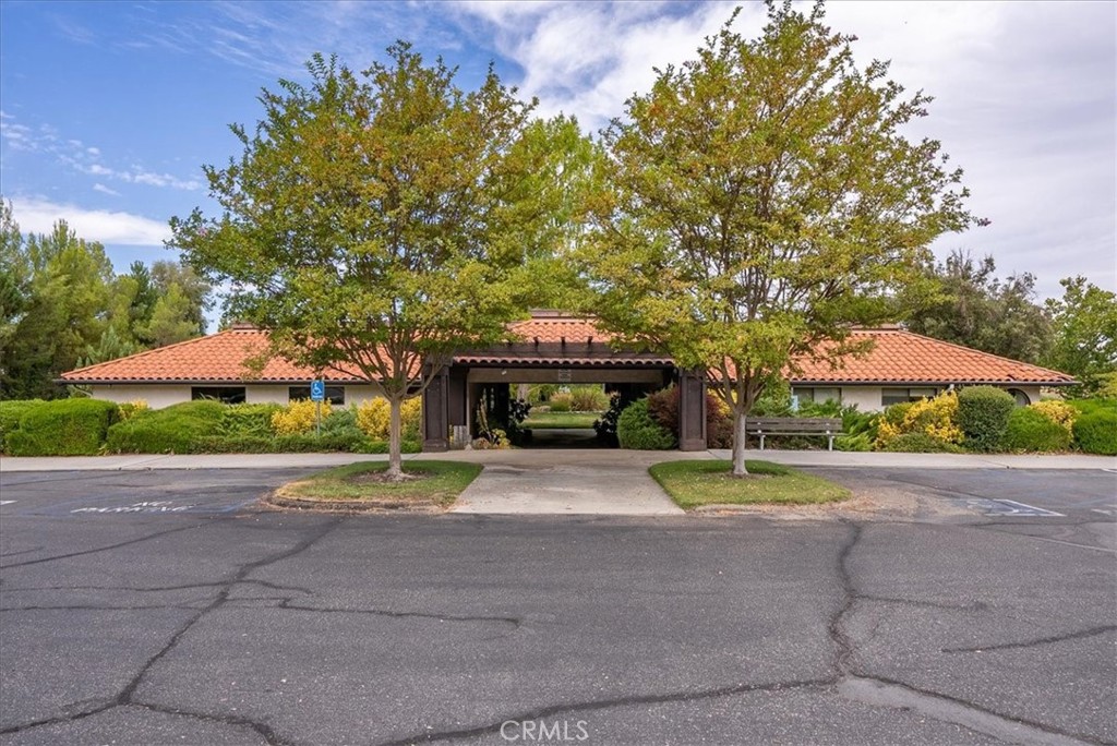 1050 Las Tablas Road 16 Property Photo 2