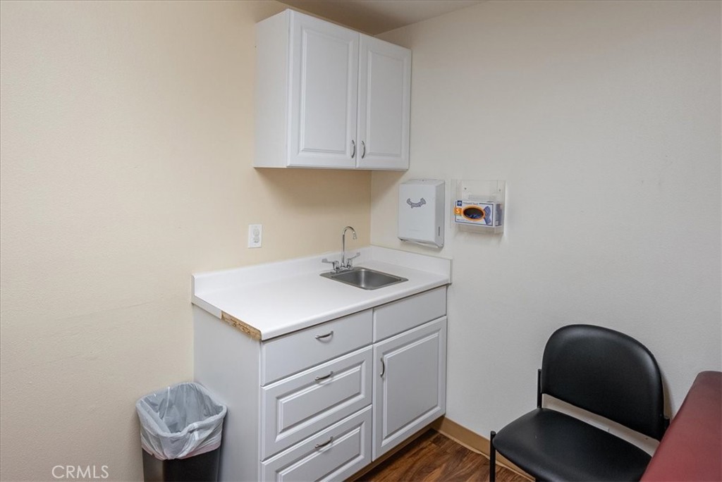 1050 Las Tablas Road 16 Property Photo 17