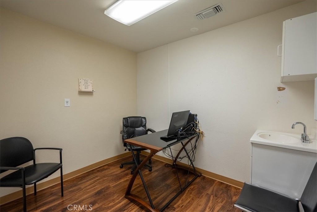 1050 Las Tablas Road 16 Property Photo 18