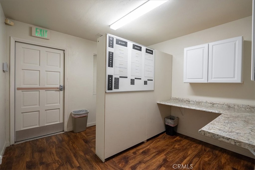 1050 Las Tablas Road 16 Property Photo 23