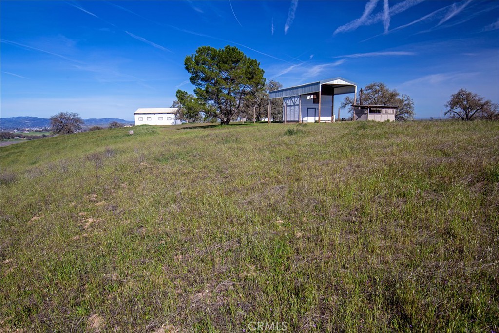 930 Windwood Road Property Photo 8