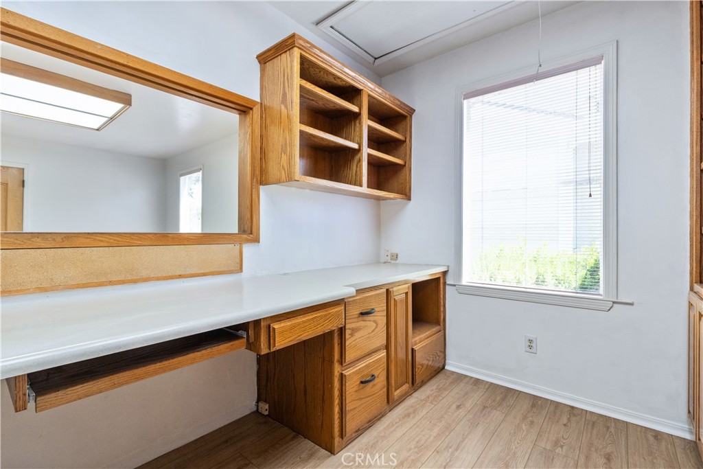 1115 Vine Street Property Photo 9