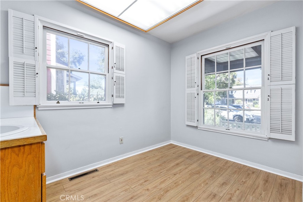 1115 Vine Street Property Photo 15