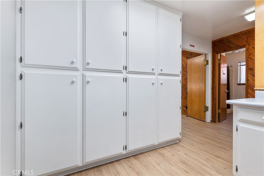 1115 Vine Street Property Photo 27