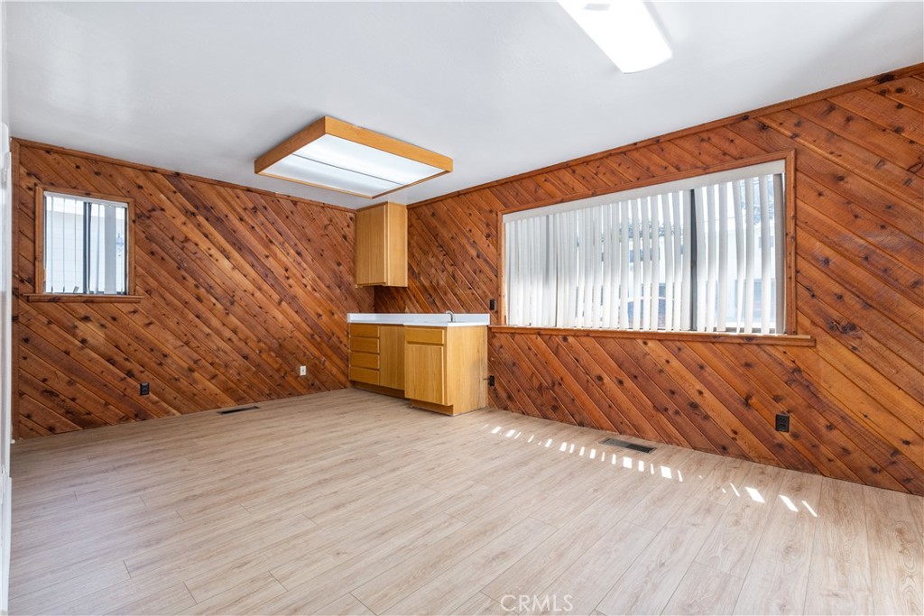 1115 Vine Street Property Photo 29