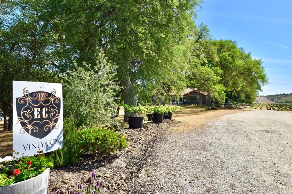 53600 Bradley Lockwood Road Property Photo 18