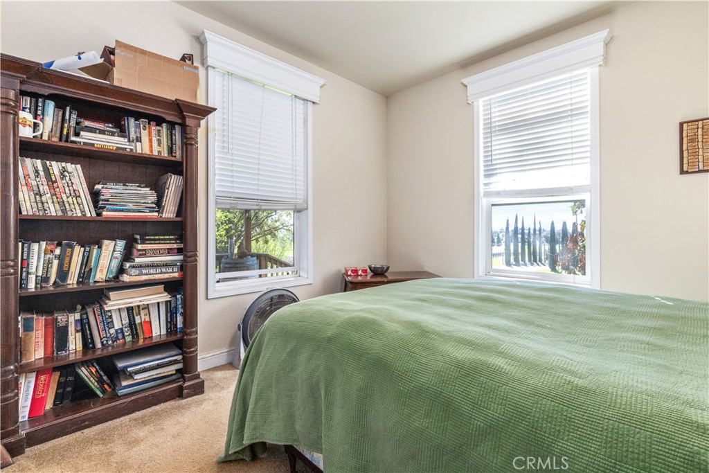 2023 Twelve Oaks Drive Property Photo 20