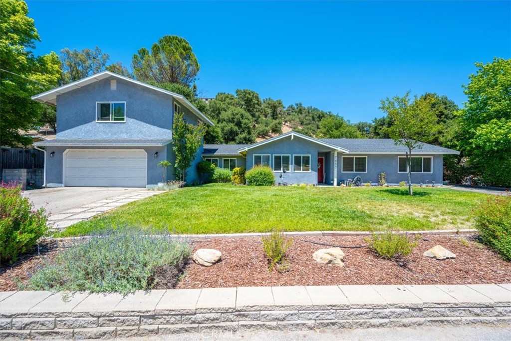 7635 Sombrilla Avenue Property Photo 1