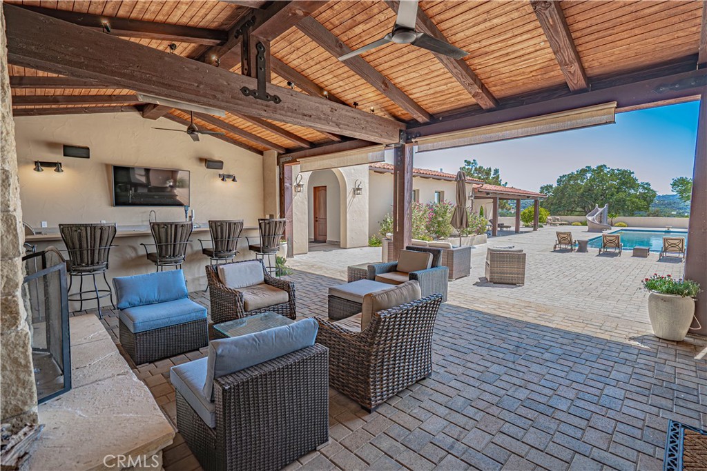 3030 Templeton Property Photo 47