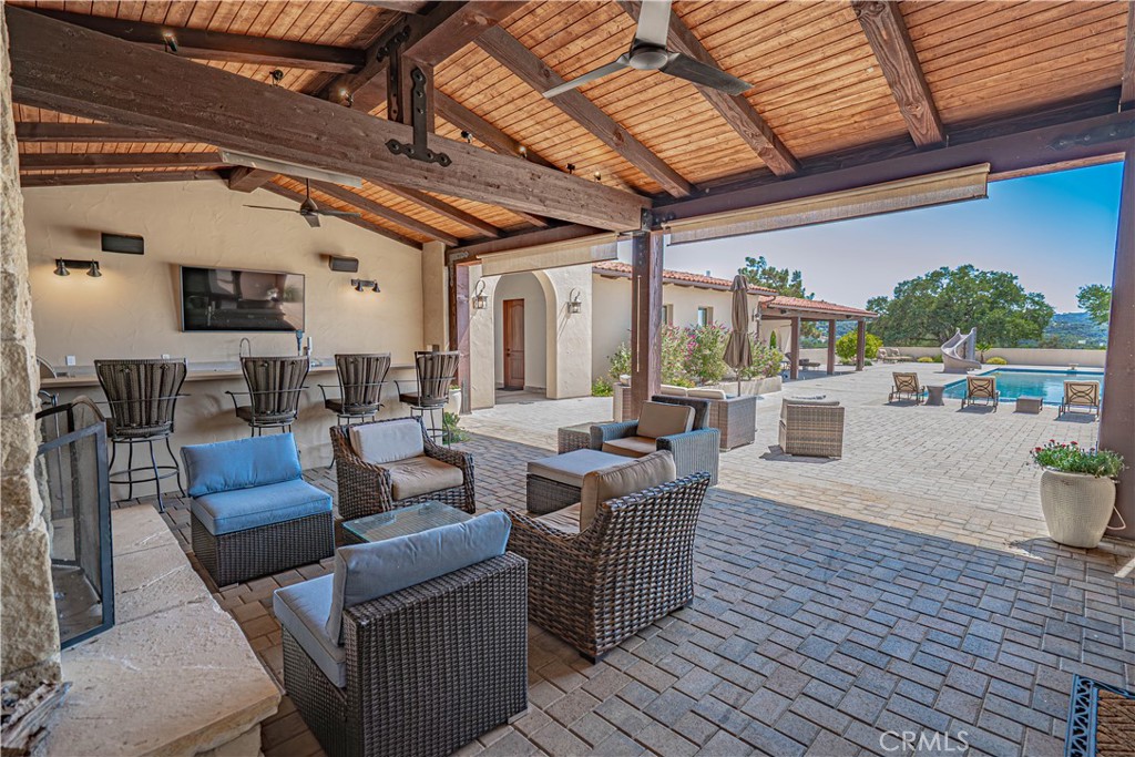 3030 Templeton Property Photo 47