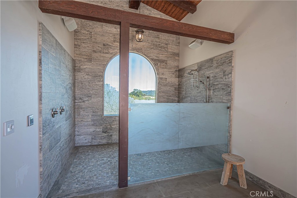 3030 Templeton Property Photo 48