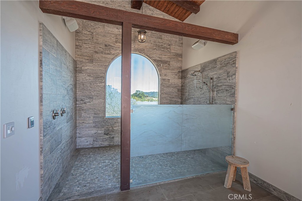 3030 Templeton Property Photo 48