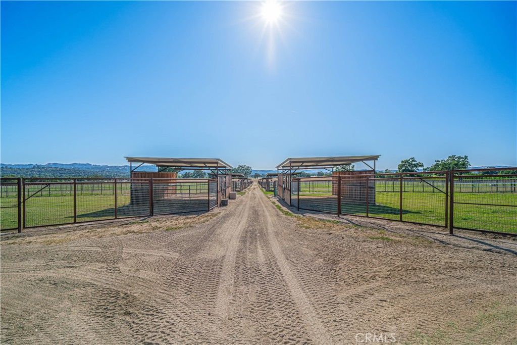 3030 Templeton Property Photo 64