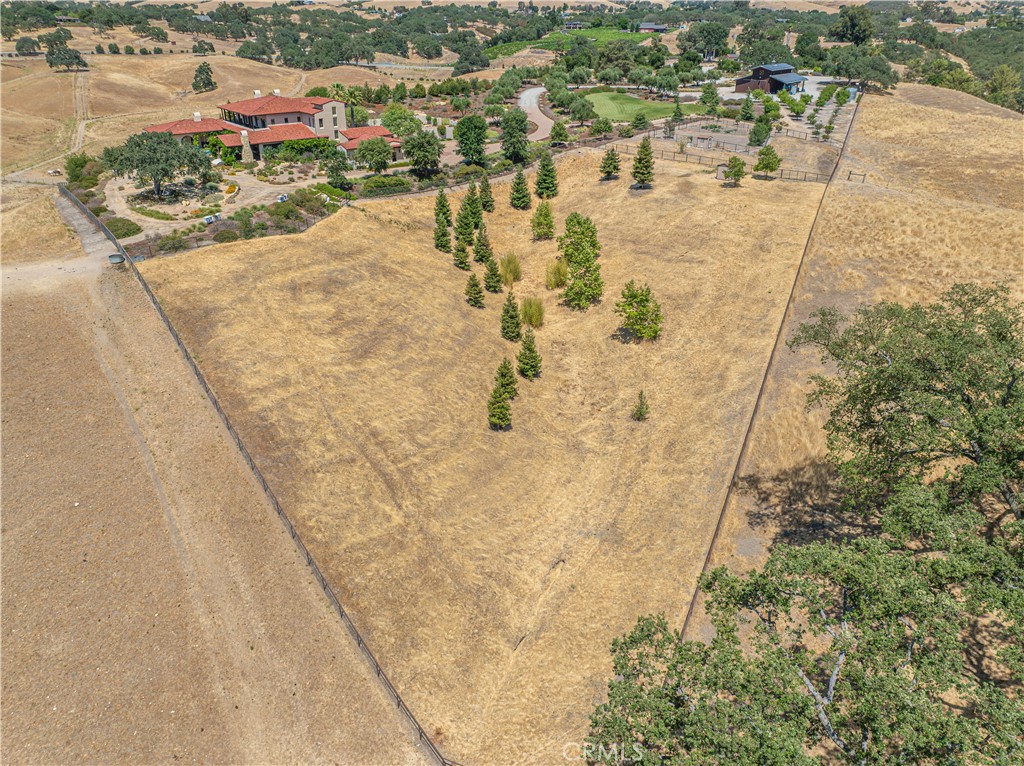 3030 Templeton Property Photo 71