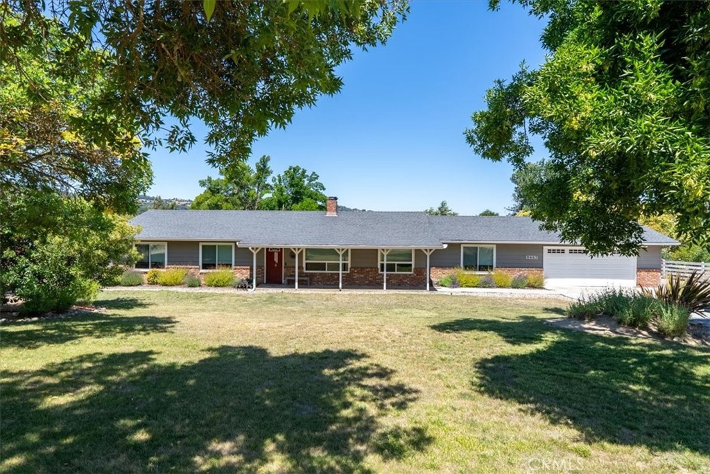8445 Los Osos Road Property Photo 1