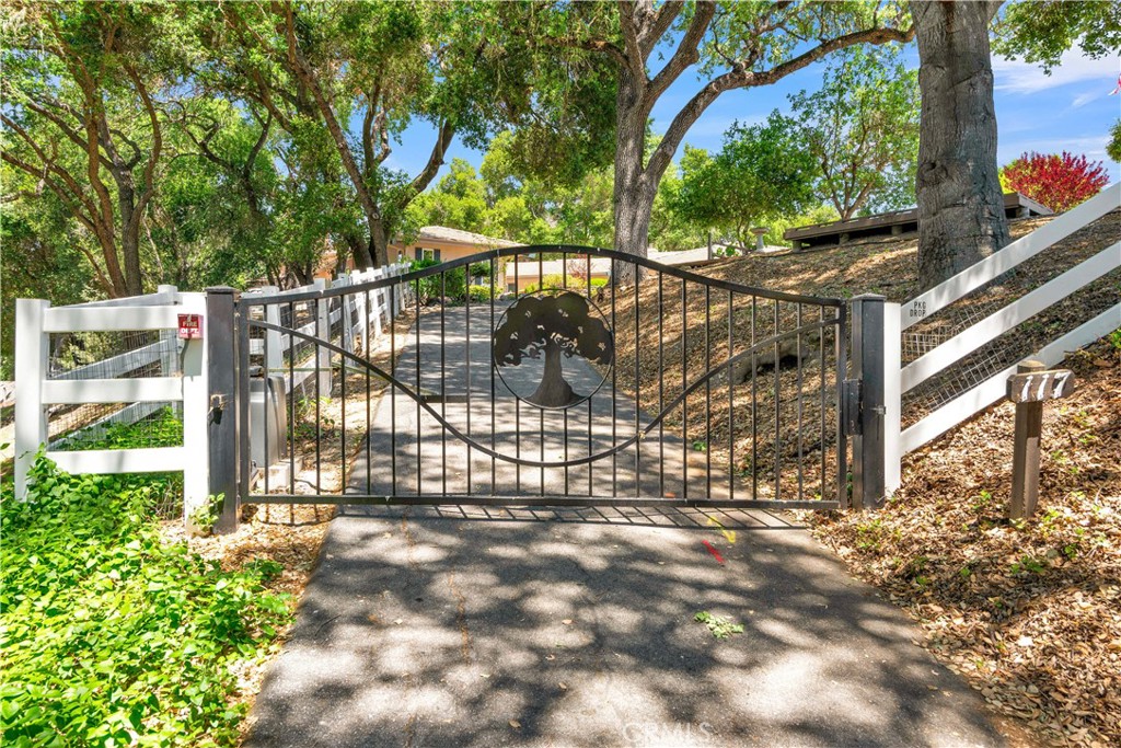 117 Frontier Way Property Photo 2