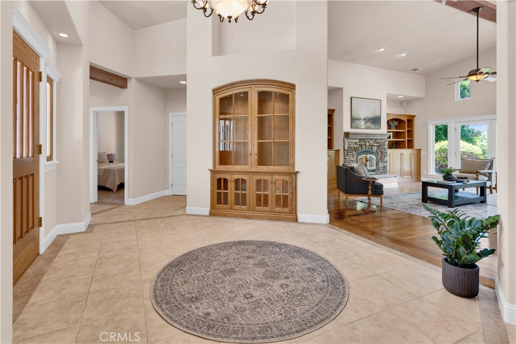 117 Frontier Way Property Photo 11
