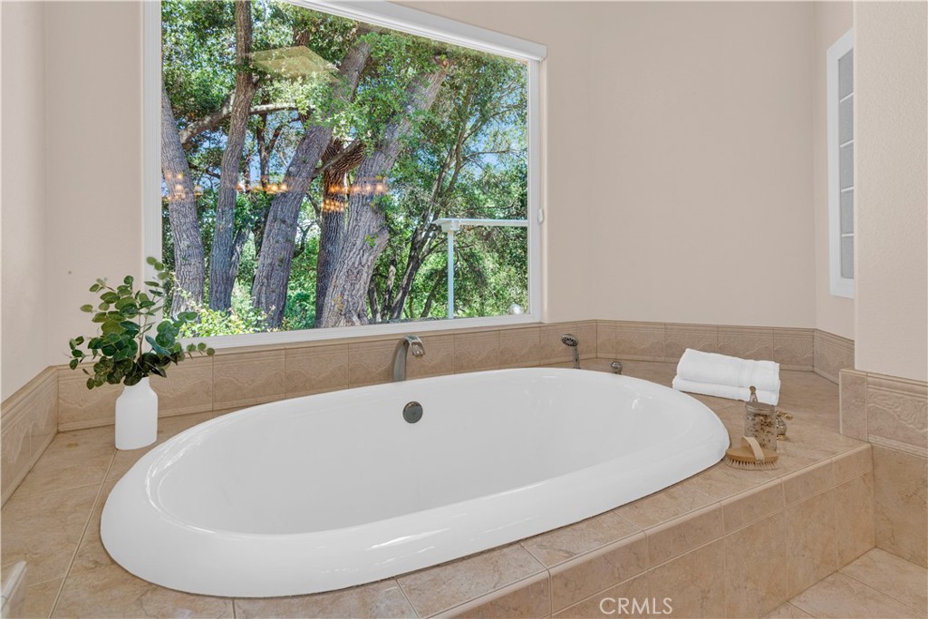 117 Frontier Way Property Photo 31