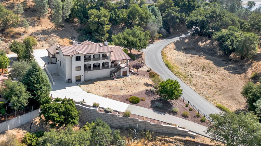 8820 Cantinas Point Property Photo 8