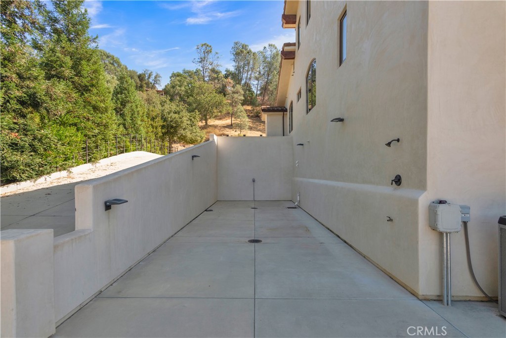 8820 Cantinas Point Property Photo 16
