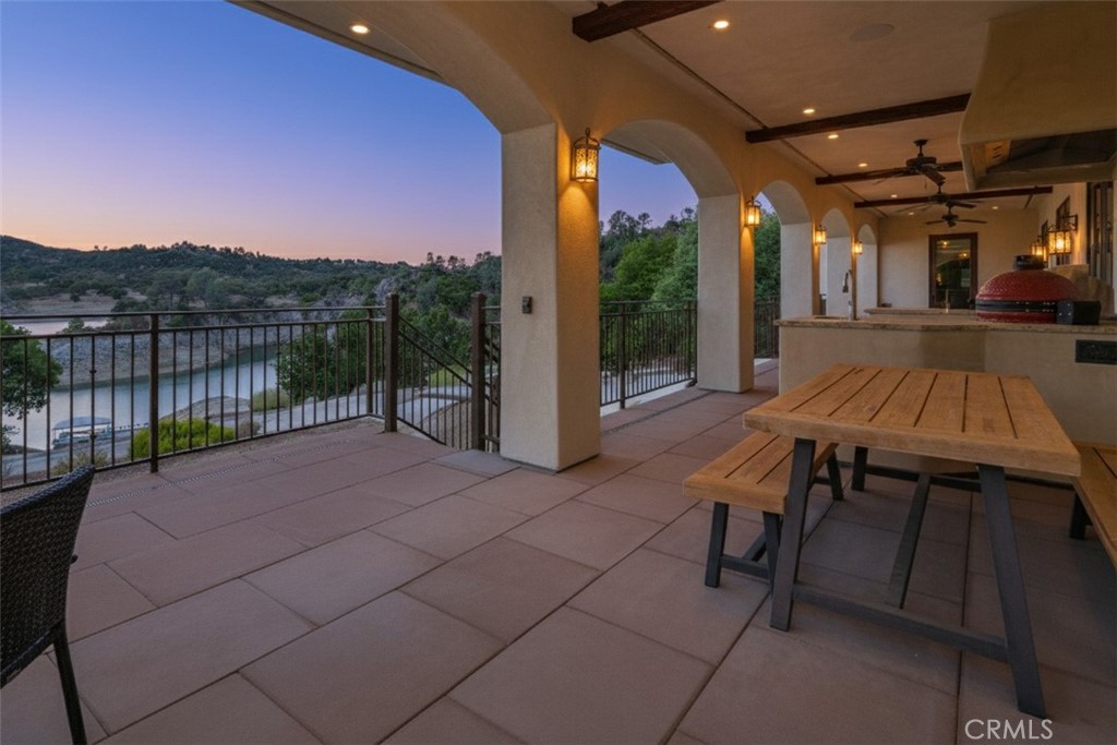 8820 Cantinas Point Property Photo 29