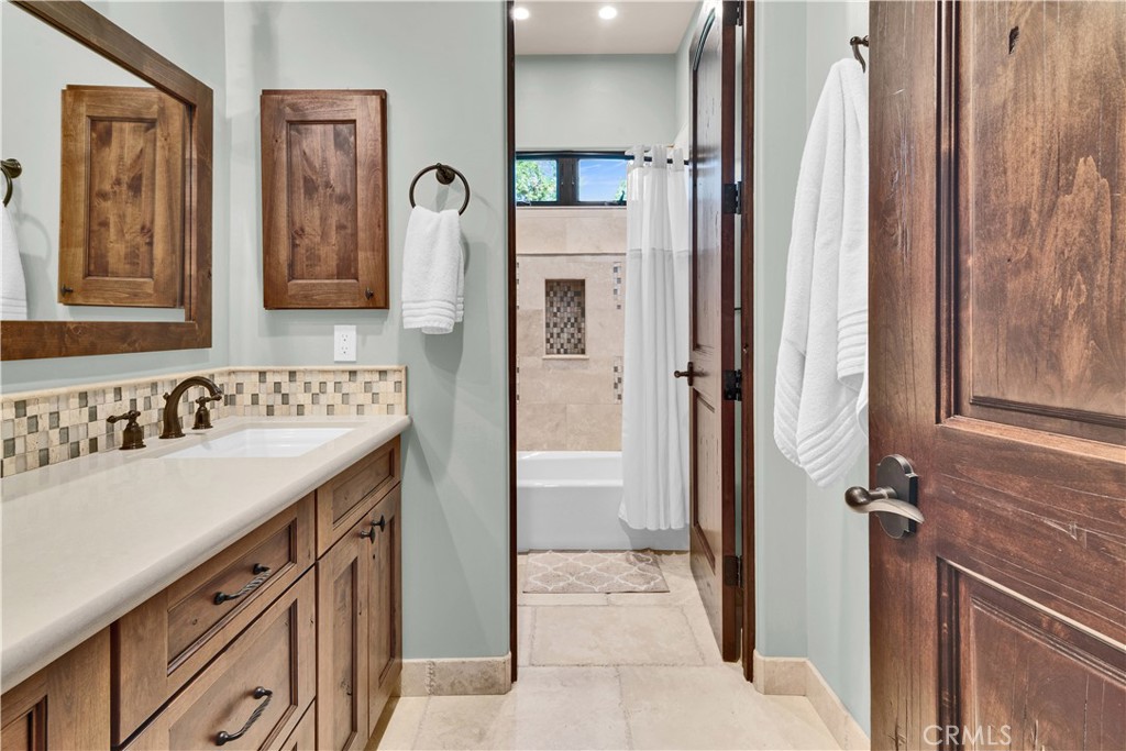 8820 Cantinas Point Property Photo 37
