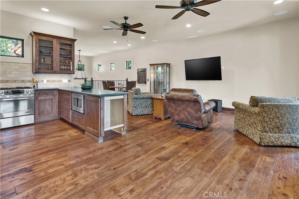 8820 Cantinas Point Property Photo 48