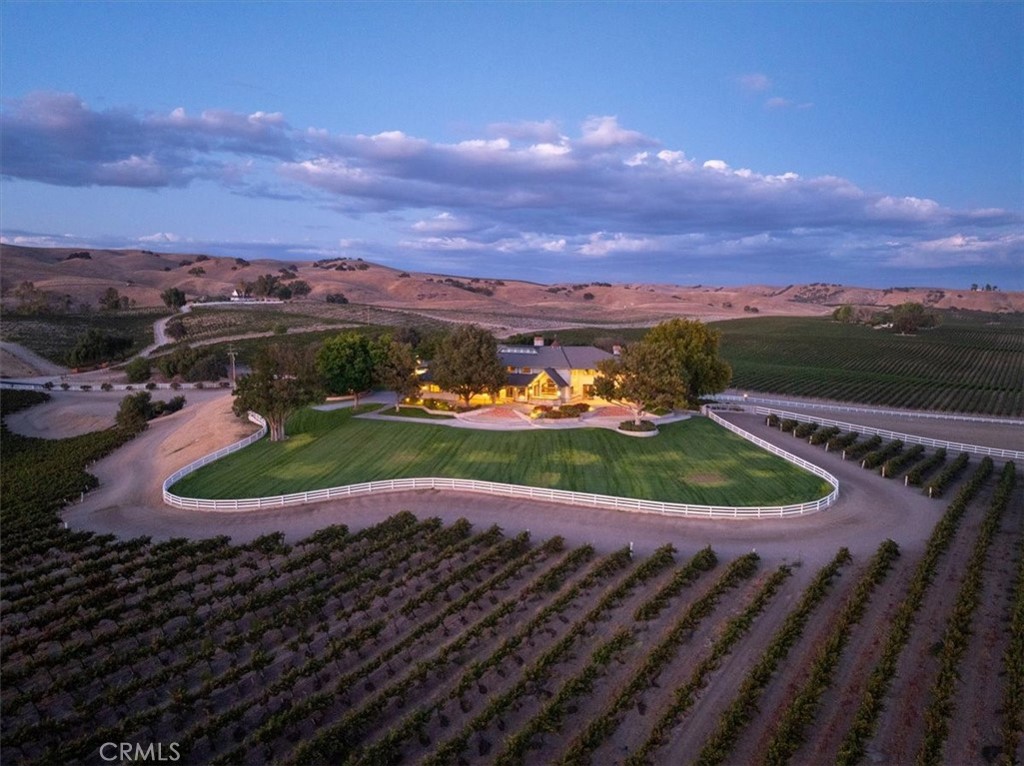 8283 Cross Canyons Road Property Photo 7