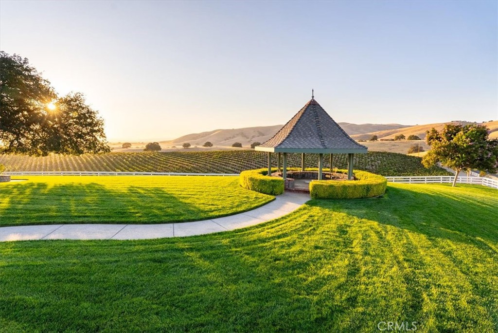 8283 Cross Canyons Road Property Photo 14