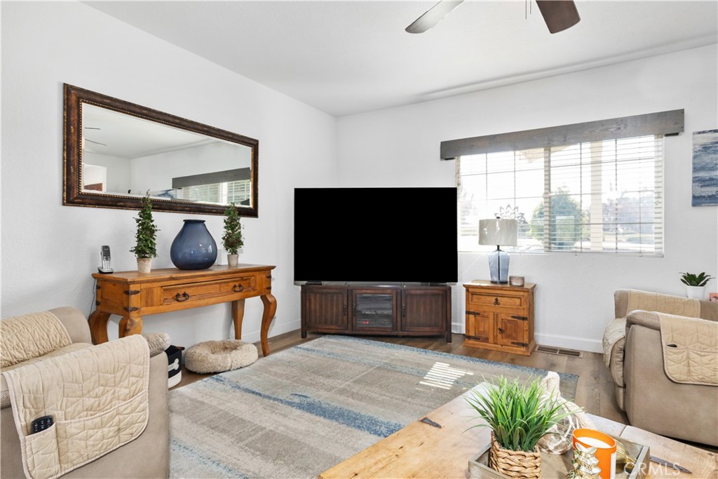 753 Walnut Drive Property Photo 8