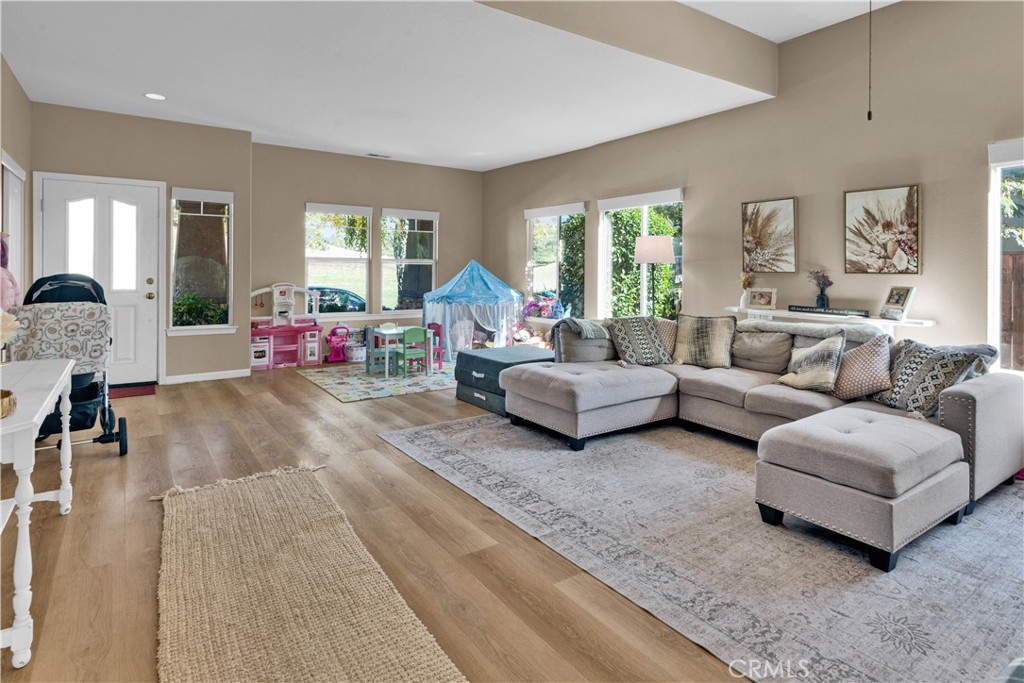 218 Red River Drive Property Photo 10