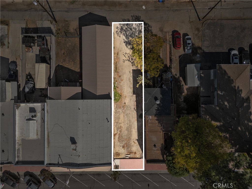 710 Center Street Property Photo 4