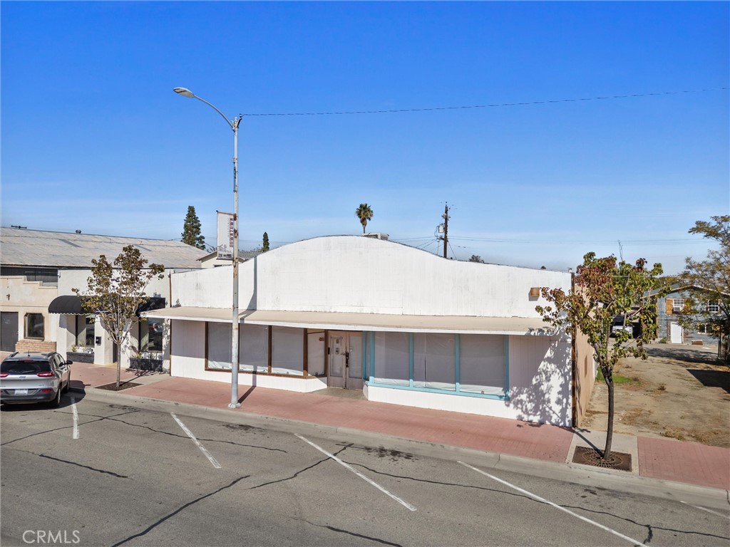 710 Center Street Property Photo 7
