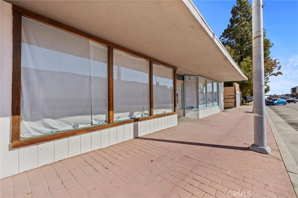 710 Center Street Property Photo 18