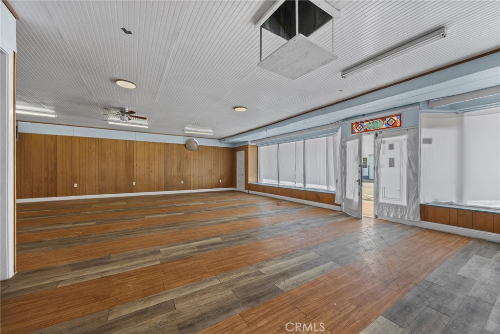 710 Center Street Property Photo 25