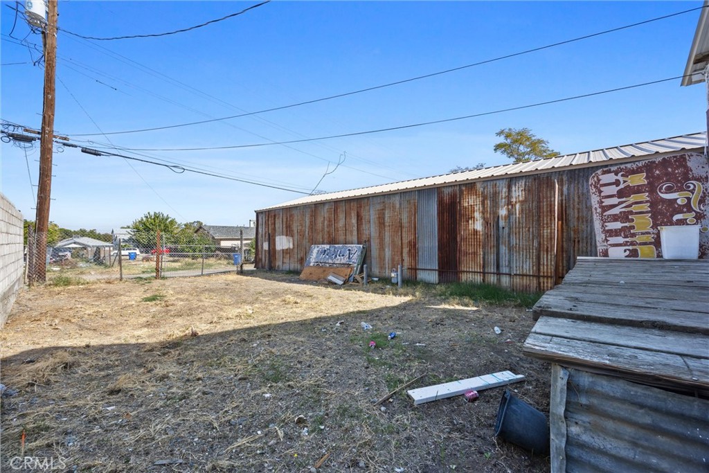 710 Center Street Property Photo 43