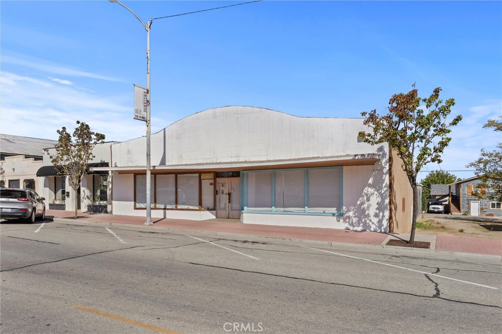 710 Center Street Property Photo 49