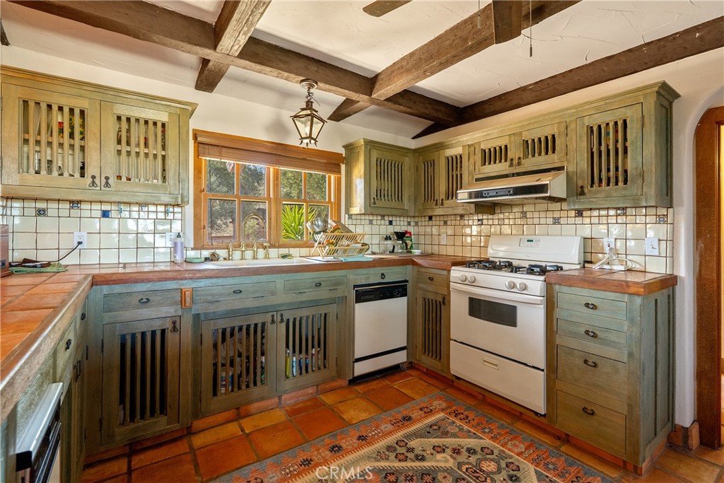 77620 Lowes Canyon Road Property Photo 45