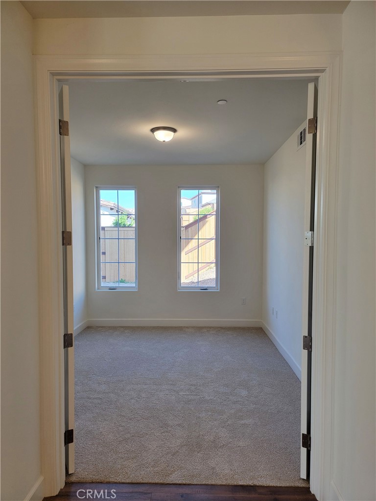 701 Manor Lane Property Photo 14