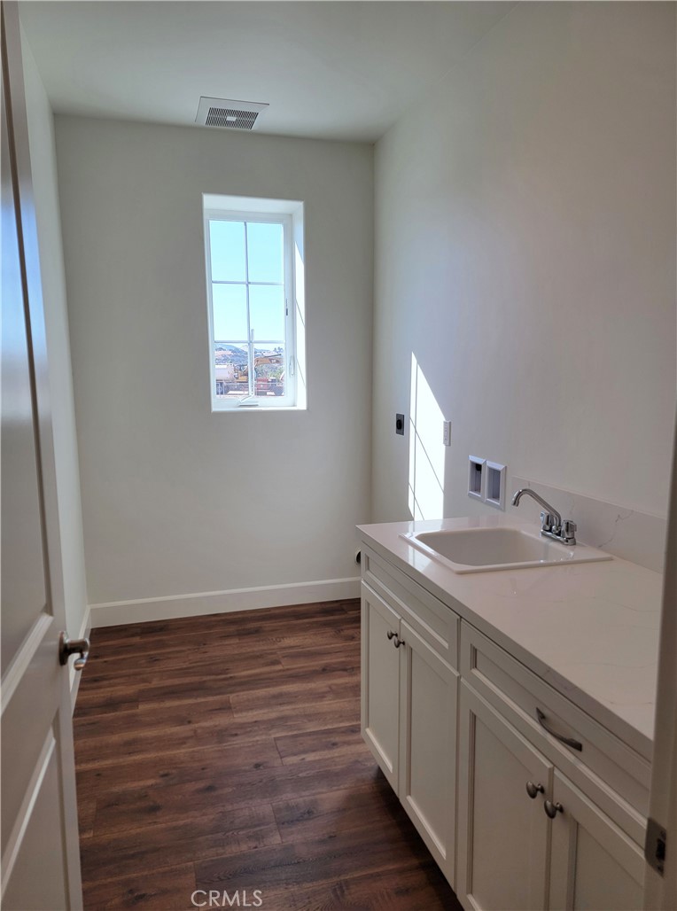 701 Manor Lane Property Photo 20