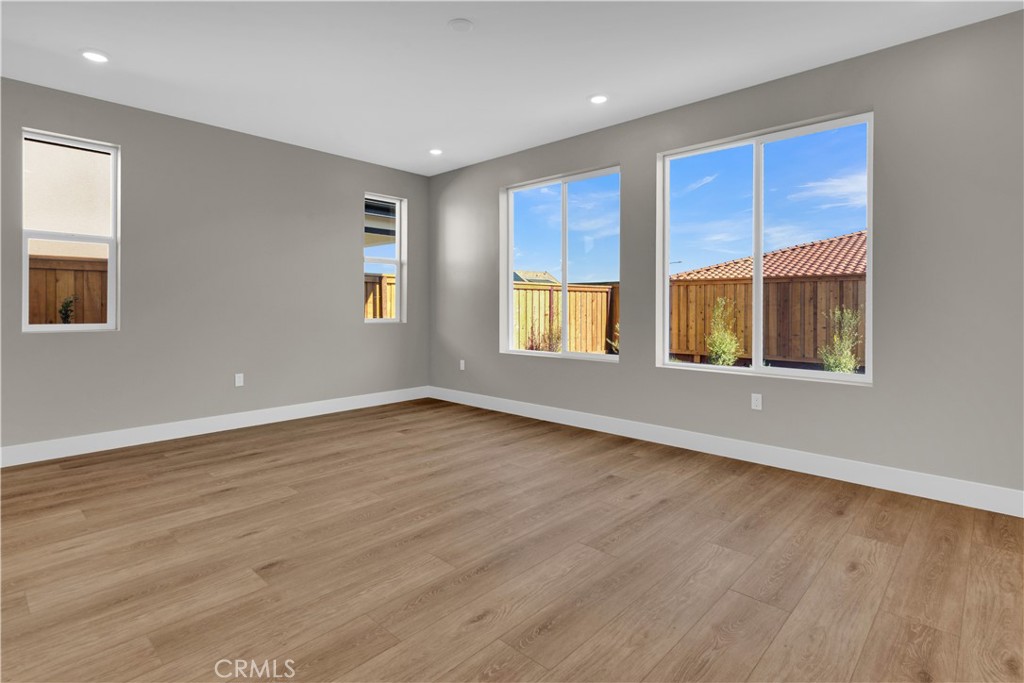3730 Rosado Road Property Photo 11