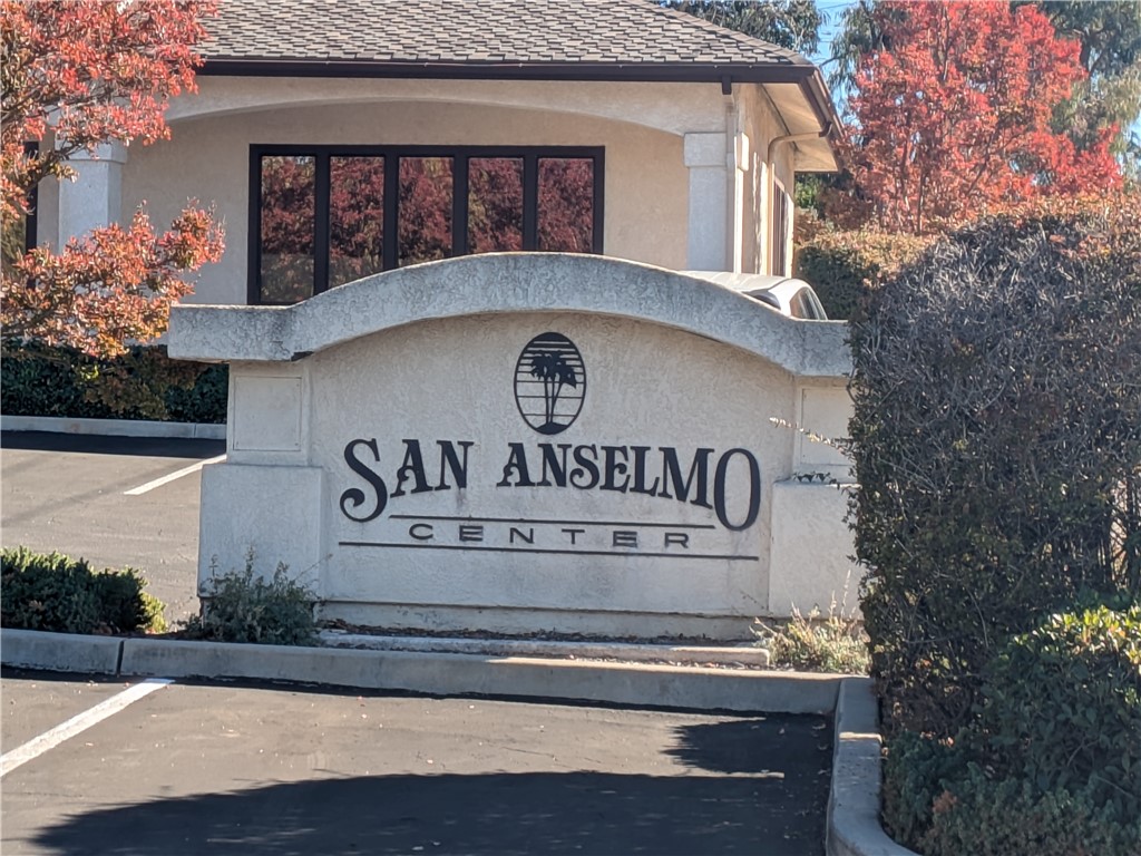 4555 El Camino Real A Property Photo 17